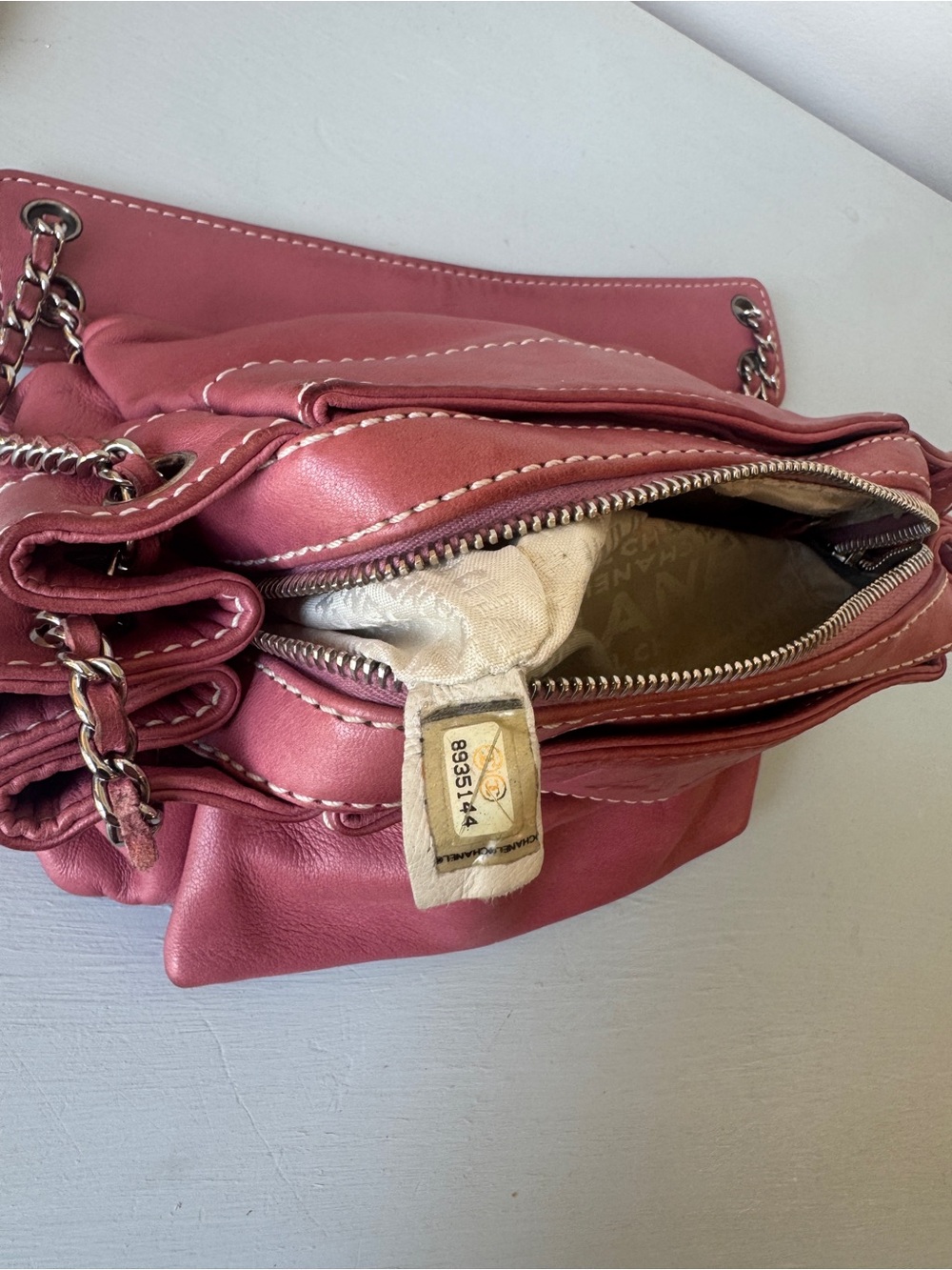 CHANEL Pink Leather Mini Shoulder Bag with Chain Strap - Picture 6 of 7